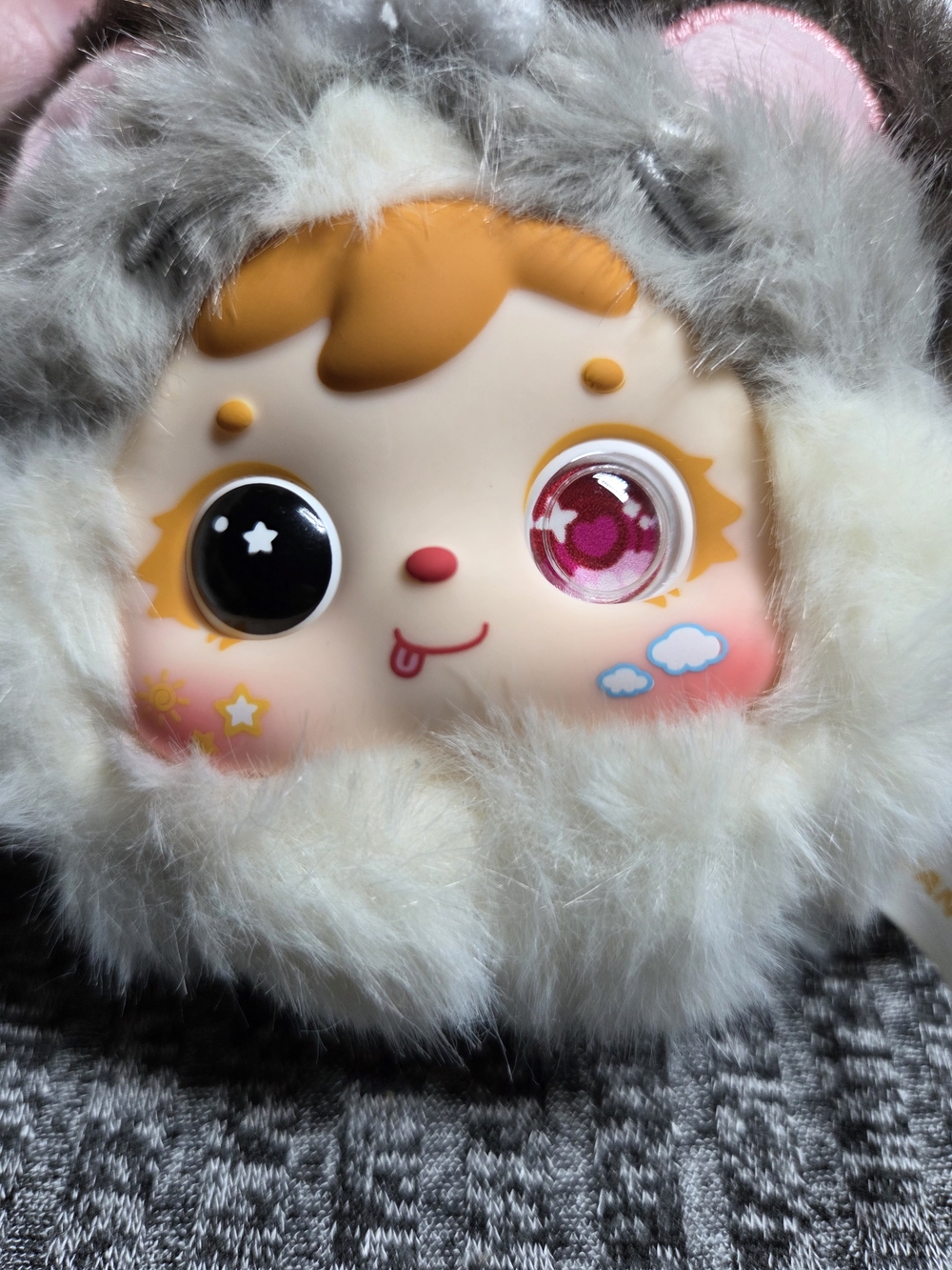 Samuel Kitten Paws Keychains - Picture 13 of 16